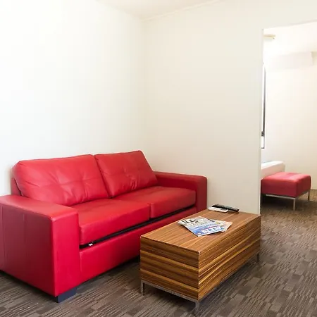 Cambridge Hotel Sydney-2